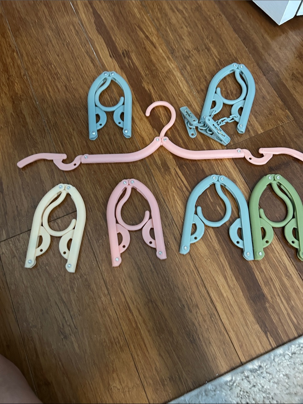 Portable Foldable Hanger Set - Great for cruising camping visiting